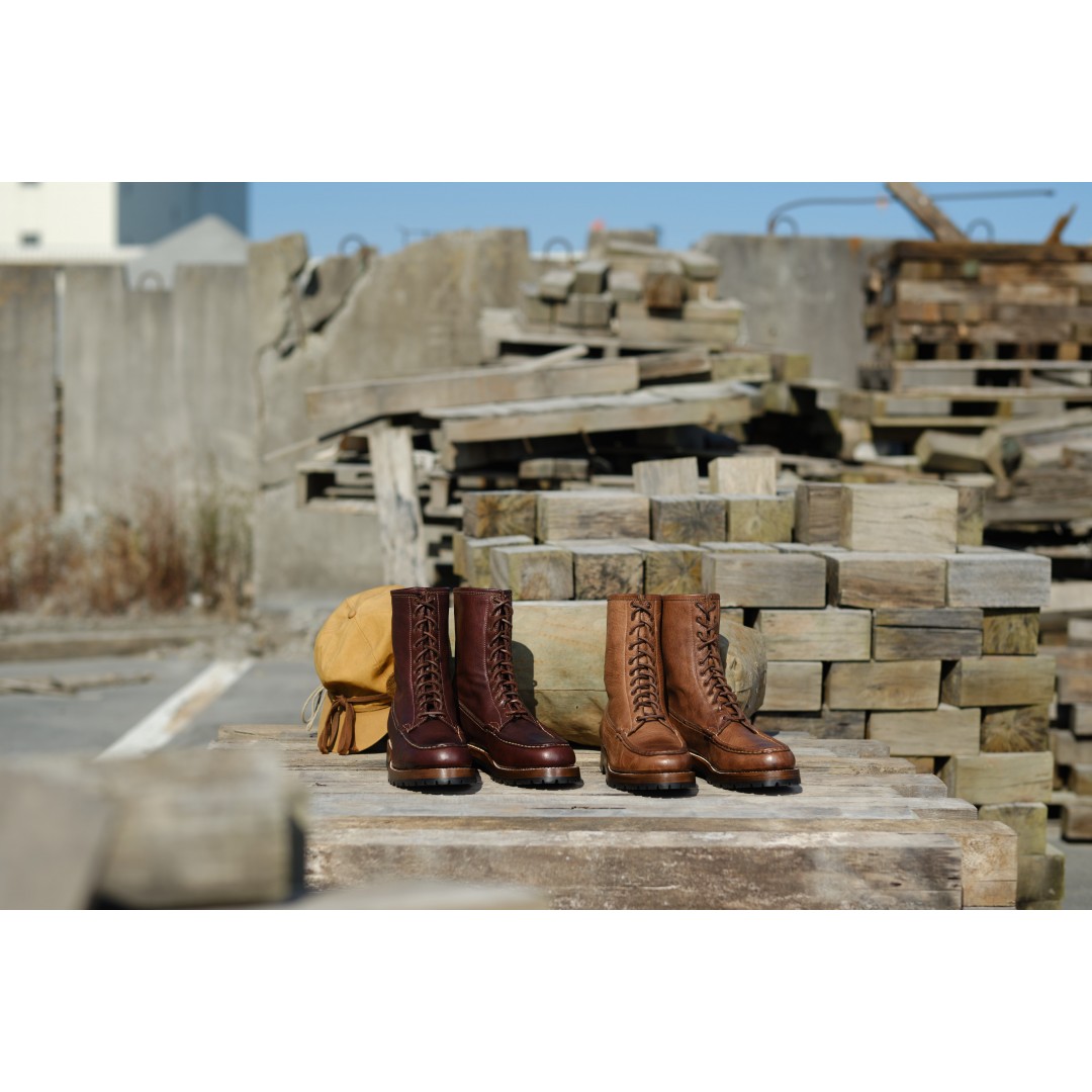 Moccasin steel toe sales boots